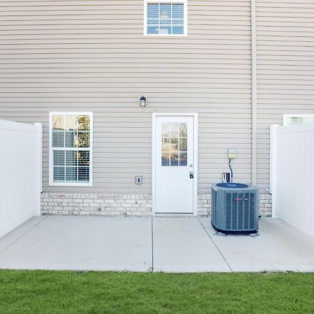 Make Lemonade In Luxury W King Bed And Free Parking Plus 40 Minutes To Nashville Clarksville Esterno foto